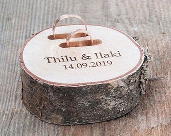 Rustic ring bearer pillow alternative, personalized wedding ring holder, country wedding wood slice for rings