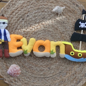 guirnalda de nombre de fieltro CON personaje para habitación de bebé y niño, pirata, barco pirata