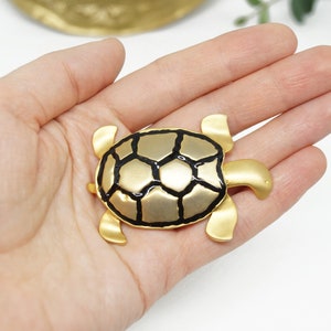 Große Schildkrötenbrosche im minimalistischen Stil, Ehefrau-Brosche-Geschenk