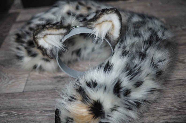 Ounce Ears and Tail Set of Snow Leopard