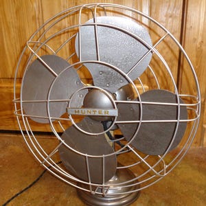 HUNTER FAN扇風機 VOLTS110 MADE IN USAヴィンテージ Hunter Antique Oscillating Fan - Etsy