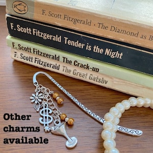F Scott Fitzgerald&#39;s The Great Gatsby beaded bookmark - other charms and bead colours available