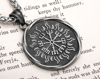 Viking Vegvisir Compass Sun Ancient Stainless Steel Pendant Necklace