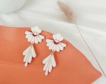 White Art Deco earrings, Polymer clay Bridal Earrings, Geometric Earrings, Clay Wedding Earrings, Bride gift, Lightweight Earrings