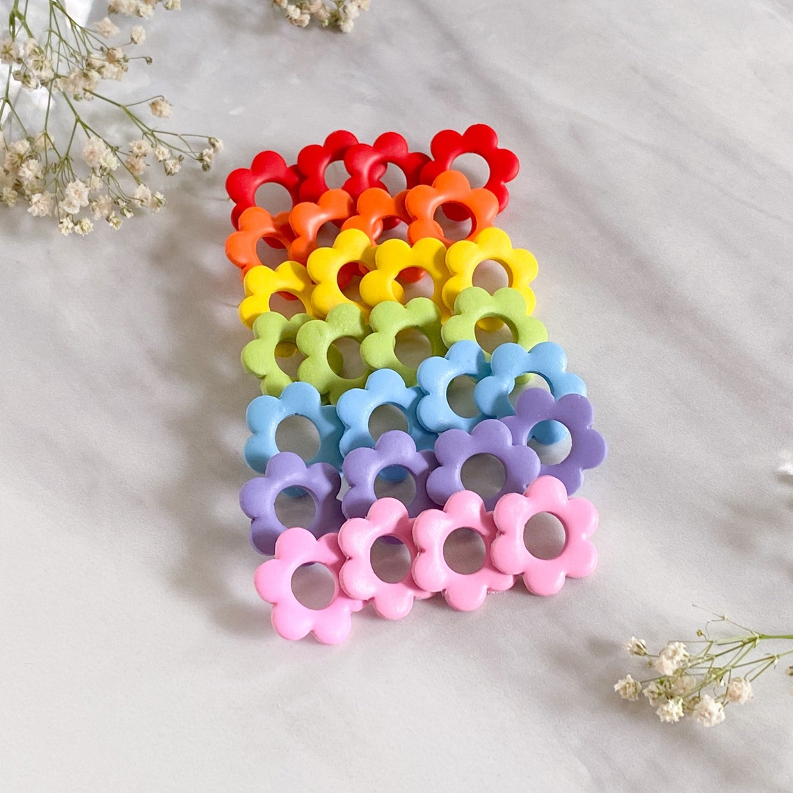 Small flower earrings Daisy earrings polymer clay flower Etsy