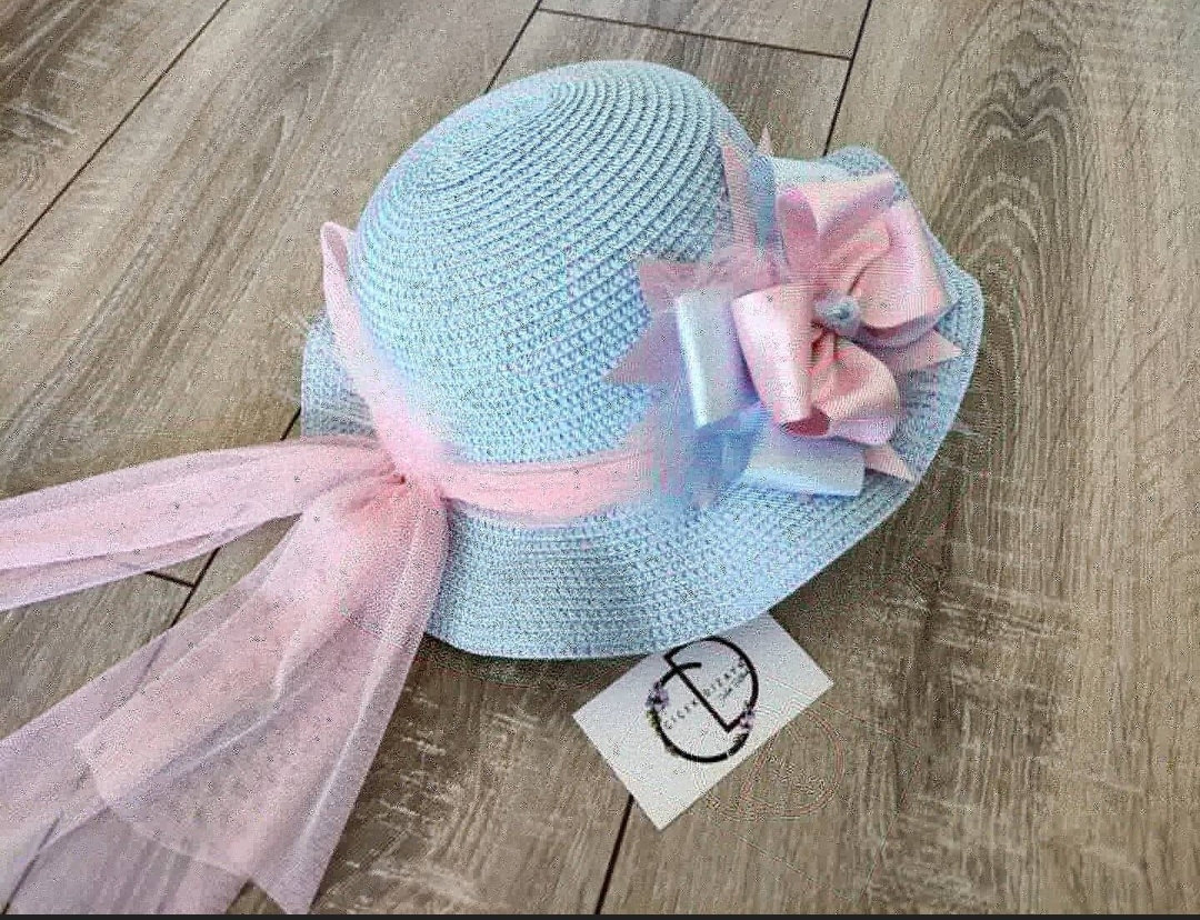 Pink Lace Bow Straw Hat: Girl display picture 3