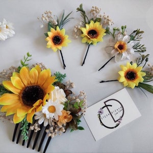 Sunflower Wedding Hair Pins, Bride Babys Breath Comb, Daisy Bridesmaid Hair Piece, Natural Flower Bun Crown, Fall Floral  Clip, Photo Props