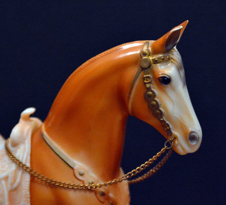 Retro Style Custom Palomino Horse Clock Etsy