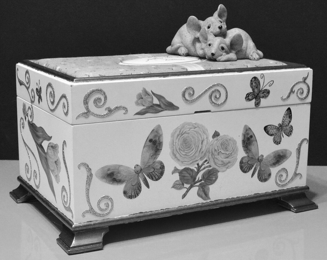 Hand Decorated Vintage Music Box Moments of Beauty Hallmark | Etsy