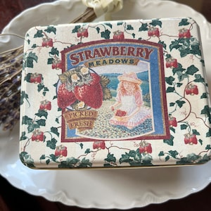 Vintage Strawerry Meadows Lidded Tea Tin / Recipe Box with lid - Old Fruit Advertisement Art Motif
