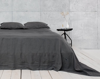 Linen bedspread - Linen couch cover - Gray linen bed cover - King, queen, custom size bed quilt - Stonewashed grey linen quilt -