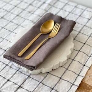 Brown Napkins. Set of linen napkins. Natural stonewashed linen napkins. Pure linen napkins. Linen napkins set of 2, 4, 6, 8, 10. Table decor