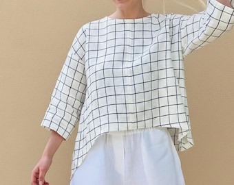 Oversized Linen Blouse: Loose Fit Top, 3/4 Sleeves