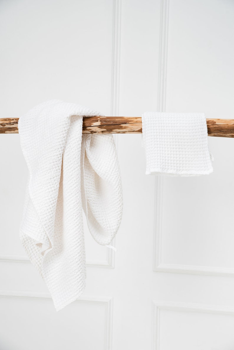 Bath towel. Linen towel SET in waffle. White linen towel. Face, hand, body towels. Absorbent bath sauna, beach towel. Gift for her. image 2