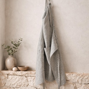 Striped Japandi Linen Apron Unisex – Simple Elegant Kitchen Apron, Natural Linen Chef Apron, Modern Cooking Gift