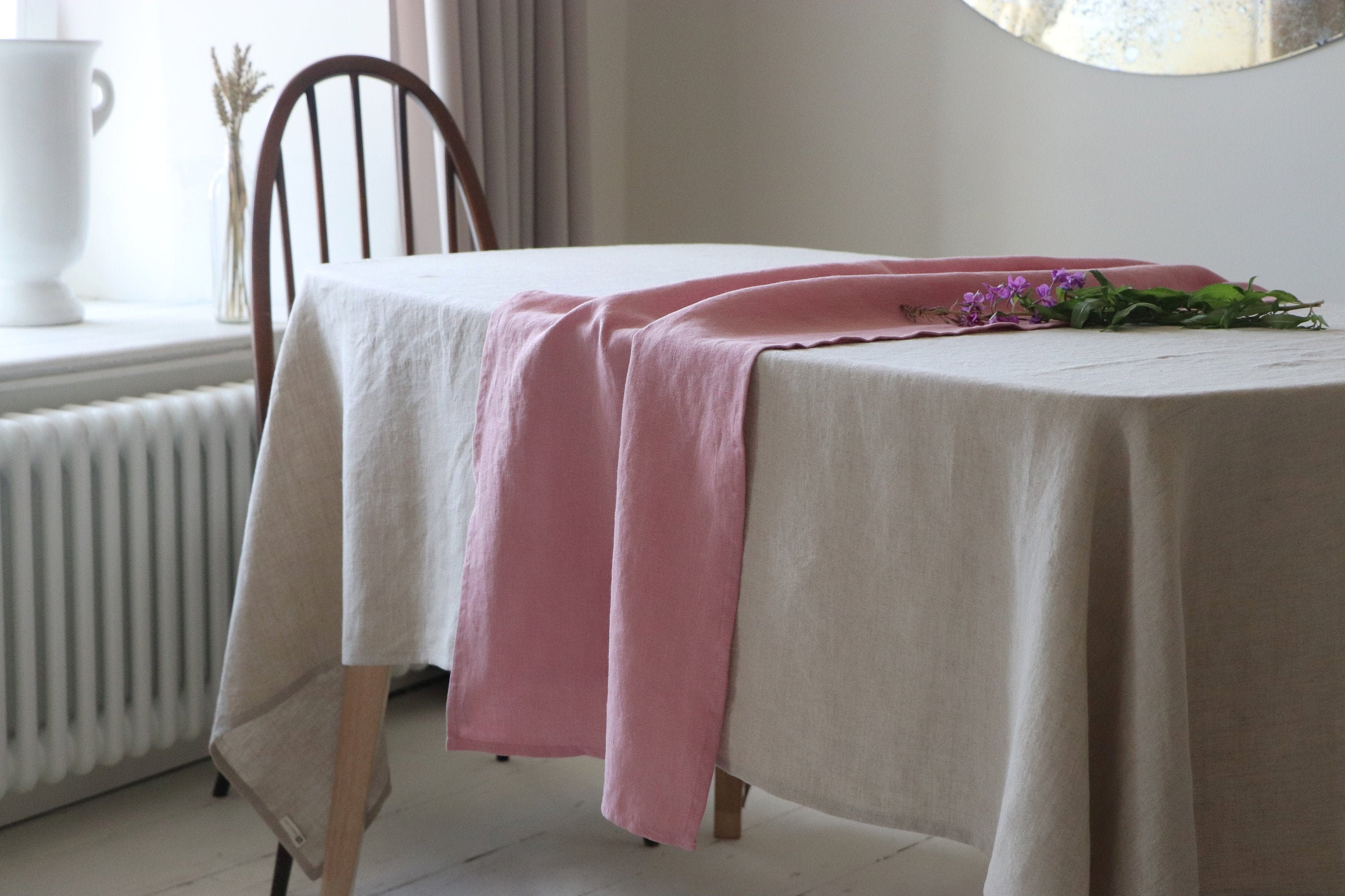 Chemin de Table en Lin. Coureur Lin Couleur Rose. Chemin Doux Lavé. Linge Table. Décor Fait Main.