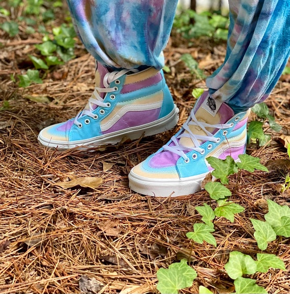 tie dye vans