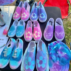 Hippie tie dye shoes, flower hippie shoes, flower tie dye sneakers, hippie tie dye sneakers, hipster festival shoes, flower child shoes,