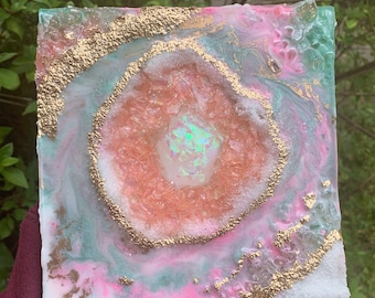15 x 15 cm rosa och blågrön hartsgeodmålning