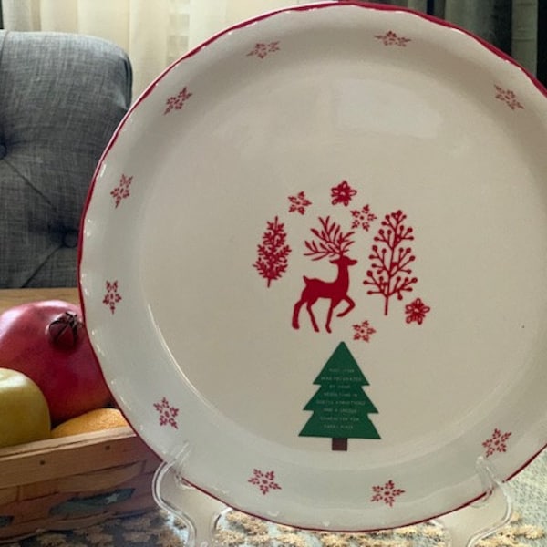 Lovely, Red, Noritake, Red, Ceramic, 9.5" Pie Plate, with, Scalloped Edge, Stoneware, Kitchenware, Bakeware, Cooking, Reindeer, Holiday,