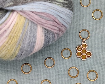 Bee Stitch Marker Set "Colletidae" Snag Free Stitch Markers for Knitting | Gifts for Her | Gifts for Knitters