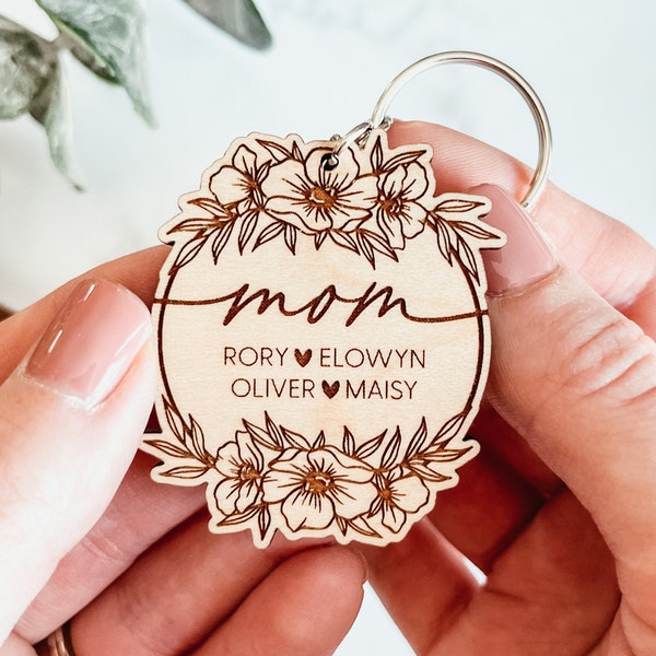 Custom Mom Keychain, Personalized Keychain For Mom, Mom Keychain With Names, Wooden Mom Keychain, Engraved Mom Keychain, Mother's Day Gift