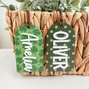 St Patrick's Day Tag, Shamrock Name Tag, Custom St. Patrick's Day Tag, Wood Clover Tag, Custom Basket Tag, St Patrick's Day Basket Tag