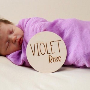 Faire-part de naissance en bois, panneau de faire-part nouveau-né, nom de bébé, accessoire photo nouveau-né, panneau d'hôpital pour bébé, cadeau personnalisé pour bébé