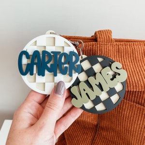 Étiquette de sac à dos à carreaux, porte-clés de nom de sac à dos, porte-clé de nom 3D, porte-clé de nom personnalisé, étiquette de nom de sac à dos, étiquette de sac à langer, porte-clé