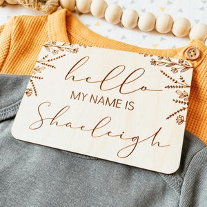 Bonjour, je m'appelle faire-part de naissance, faire-part de naissance en bois, faire-part de nouveau-né, nom de bébé, accessoire photo nouveau-né, cadeau bébé