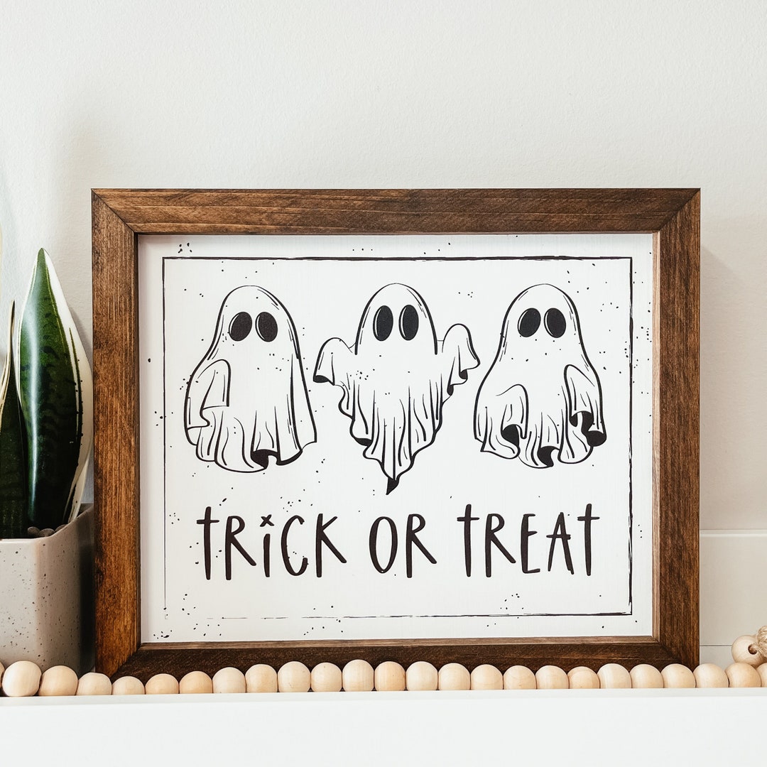 Trick or Treat Wood Sign, Cute Halloween Sign, Spooky Season Decor ...