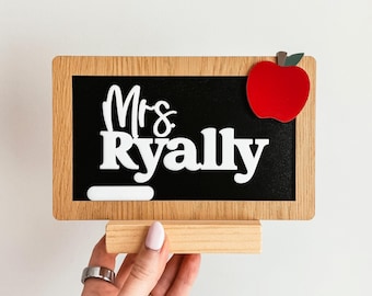 Personalized Teacher Name Sign, Teacher Desk Name Sign, Teacher Appreciation Gift, Custom Teacher Gift, Teacher Apple Sign