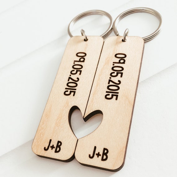 Personalized Couple Keychains Set of Two Keychains for Couples Personalized Keychains With Date Wooden Keychains Engraved Keychain Etsy