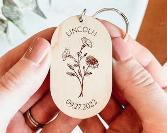 Birth Month Flower Keychain, Personalized Keychain, Custom Birth Flower Keychain, Birth Flower Keychain, Engraved Keychain, Custom Keychain