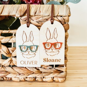Easter Basket Tag, Personalized Easter Basket Tag, Custom Easter Tag, Bunny With Glasses Tag, Custom Bunny Tag, Personalized Easter Name Tag