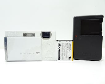 パナソニック ルミックス DMC-TZ10 12.1MP デジタルコンパクトカメラ