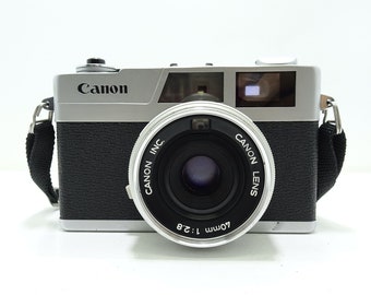 CANON CANONET 28 RANGEFINDER Point and Shoot 35mm Vintage Film Camera In Good Condition.