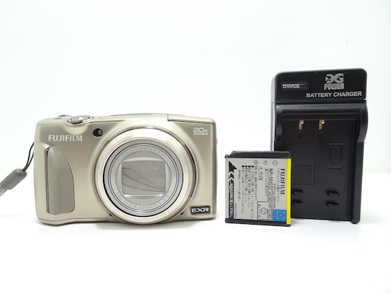 Fujifilm Finepix F1000EXR 16MP Digital Compact Camera With Fujifilm Finepix F1000EXR 16MP Digital Compact Camera With