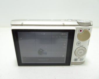 CASIO EXILIM EX-ZR4000 Compact Digital Camera - White With Battery