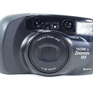 Yashica Kyocera Zoomate 105 Point and Shoot 35mm Compact Film Camera In Good Condition.