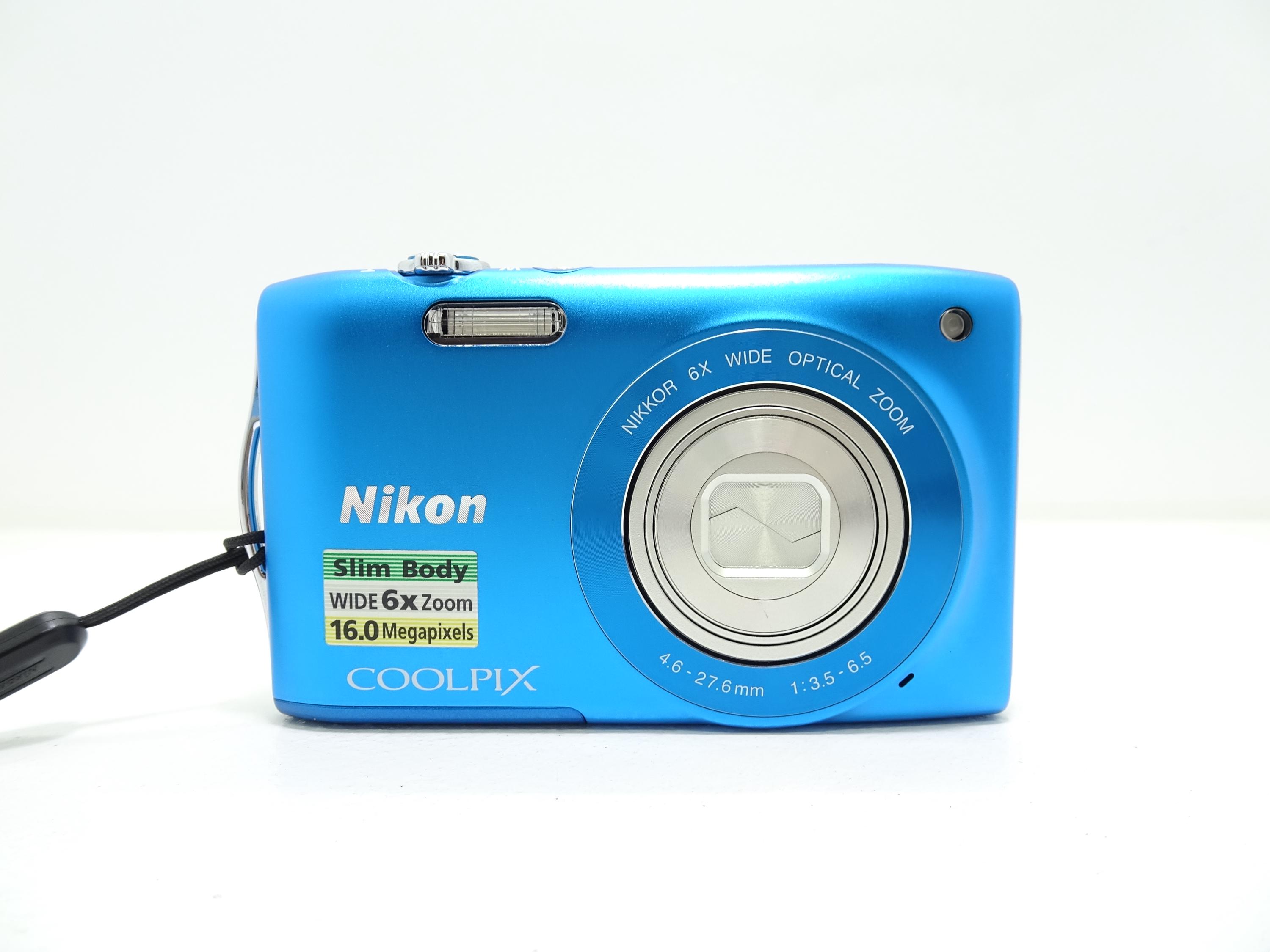 Nikon COOLPIX S3200 16.0 MP Digital Camera Blue With Battery Nikon COOLPIX S3200 16.0 MP Digital Camera Blue With Battery