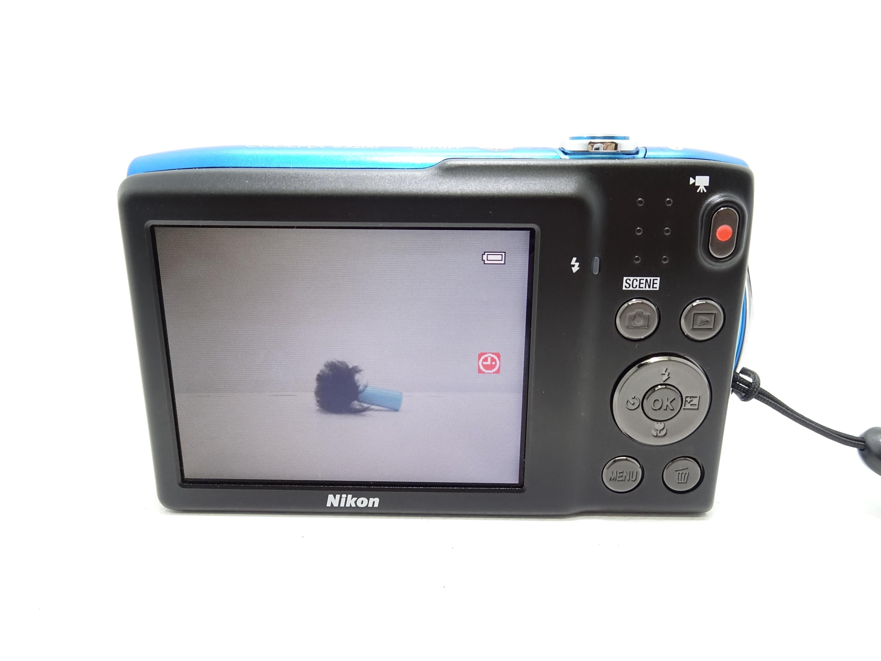 Nikon COOLPIX S3200 16.0 MP Digital Camera Blue With Battery