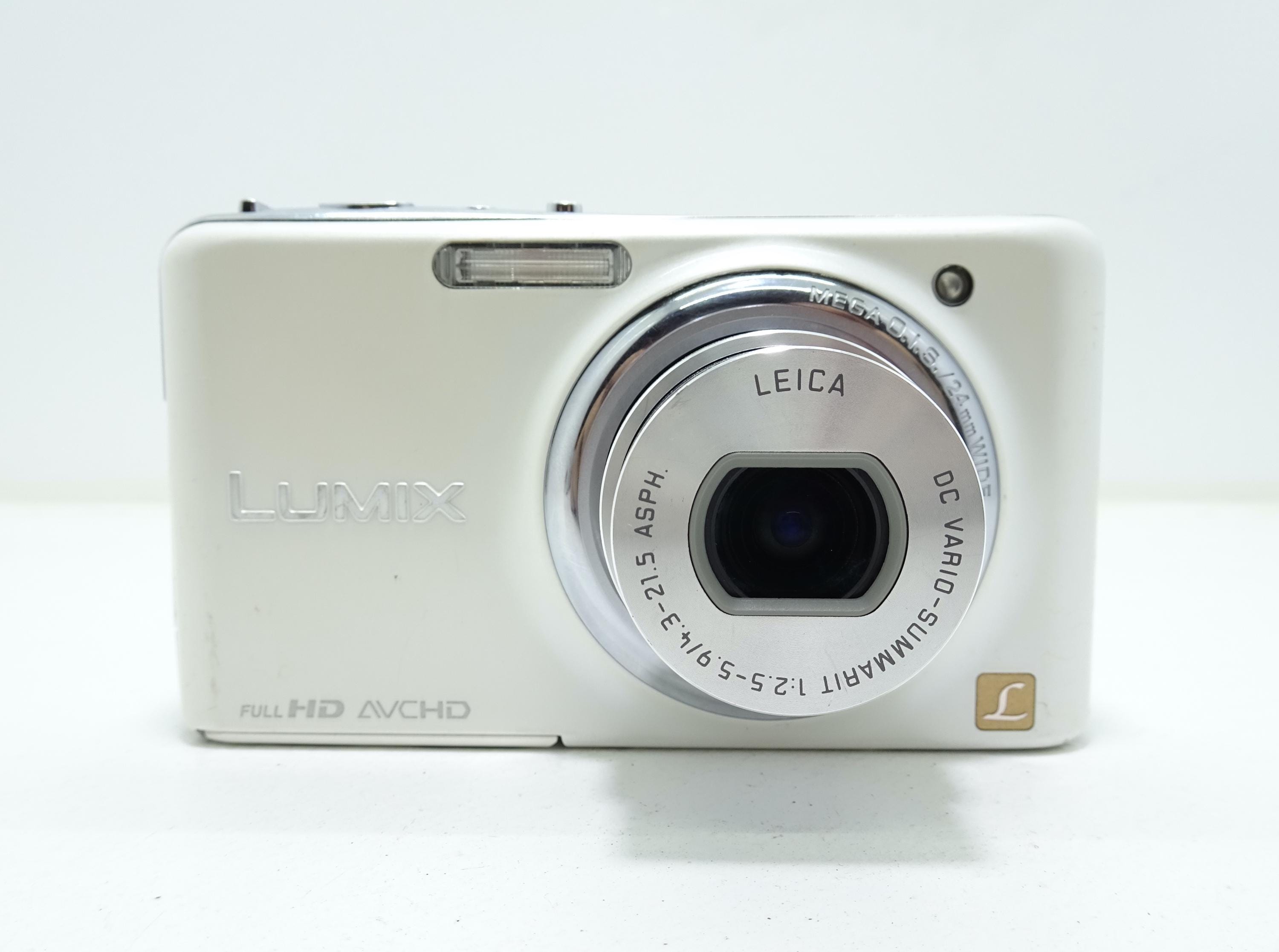 LUMIX DMC-FX77 ホワイト バッテリー付き Amazon | パナソニック デジタルカメラ LUMIX FX77 リリー