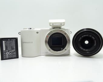 Sony Cyber-shot RX100V DSC-RX100M5 20.1MP Digital Camera in Sony Cyber-shot RX100V DSC-RX100M5 20.1MP Digital Camera in