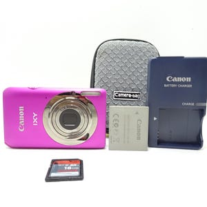 Canon IXY DIGITAL 900IS Compact Digital Camera With Battery