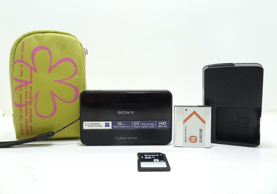 Sony Cyber-shot T110 16.1MP - Black Vintage Digital Camera With