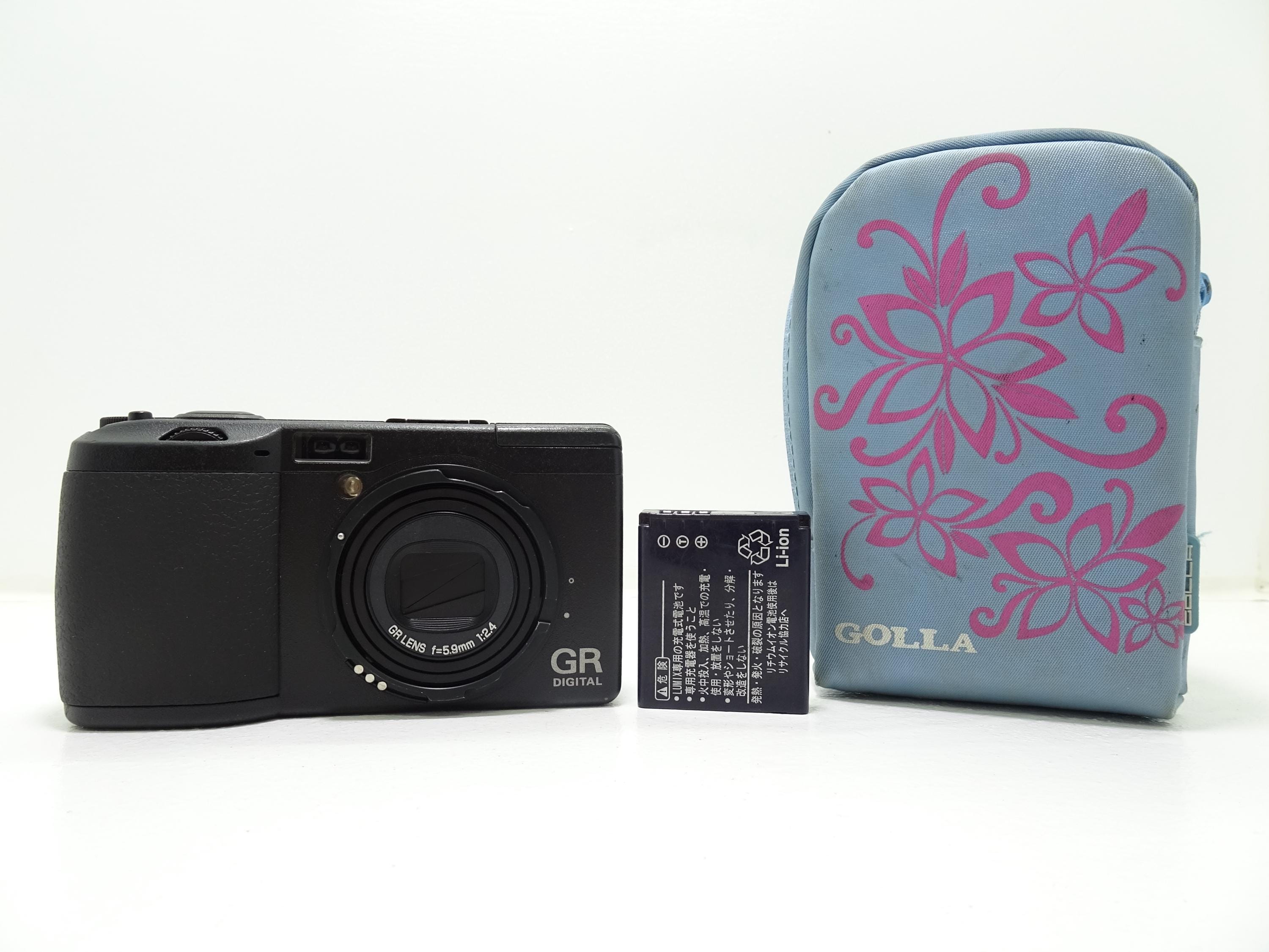 Ricoh GR Digital 8.1MP Black Compact Digital Camera With Battery