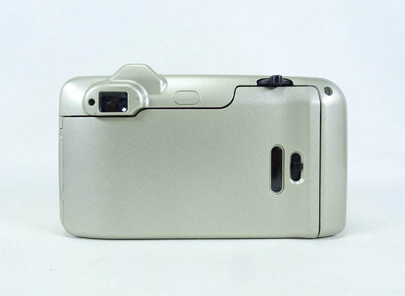 Kyocera Yashica Zoomate
