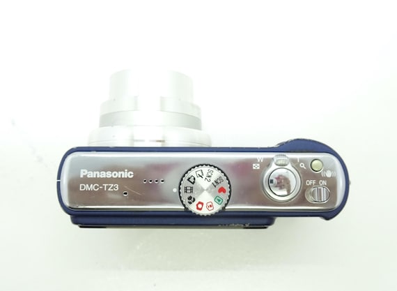 Panasonic LUMIX DMC-TZ3 7.2MP Digital Camera - With Battery