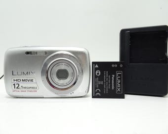Panasonic Lumix DMC-TZ20 14.1MP Digital Compact Camera With